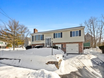 13 Ralph Road, Peabody, Massachusetts, 3 Bedrooms Bedrooms, 10 Rooms Rooms,2.5 BathroomsBathrooms,Residential,For Sale,Ralph Road,73483360 13 Ralph Road, Peabody, Massachusetts, 3 Bedrooms Bedrooms, 10 Rooms Rooms,2.5 BathroomsBathrooms,Residential,For Sale,Ralph Road,73483360