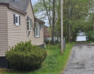 2 Hedgeway St, Ayer, Massachusetts, 4 Bedrooms Bedrooms, 7 Rooms Rooms,2 BathroomsBathrooms,Residential Lease,For Rent,Hedgeway St,73492845