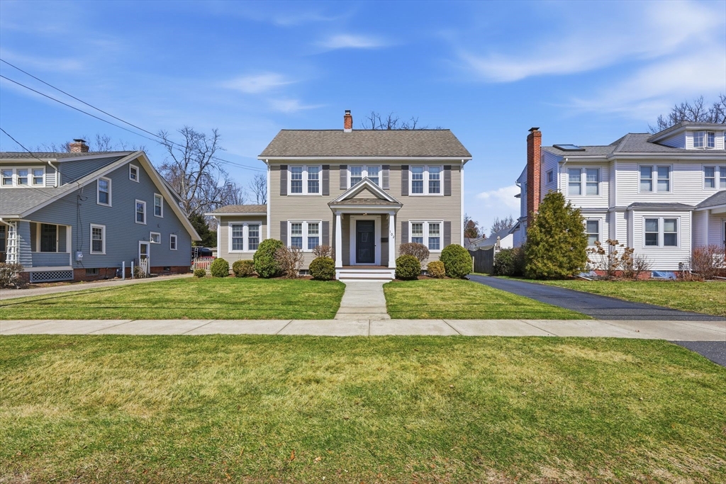 102 Greenacre Avenue, Longmeadow, Massachusetts, 4 Bedrooms Bedrooms, 9 Rooms Rooms,2 BathroomsBathrooms,Residential,For Sale,Greenacre Avenue,73492220