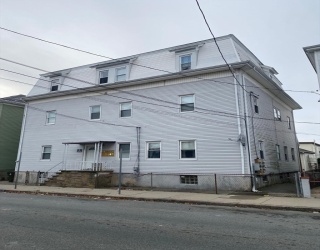 153 Jencks St, Fall River, Massachusetts, 12 Bedrooms Bedrooms, 29 Rooms Rooms,6 BathroomsBathrooms,Residential Income,For Sale,Jencks St,73510903