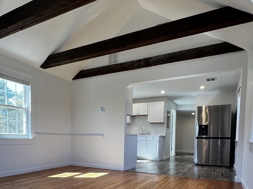 292 Great Rd, Acton, Massachusetts, 2 Bedrooms Bedrooms, 5 Rooms Rooms,2 BathroomsBathrooms,Residential Lease,For Rent,Great Rd,73510912
