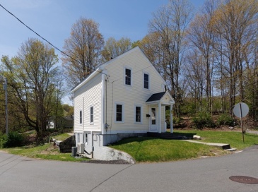 42 Washington St, Monson, Massachusetts, 3 Bedrooms Bedrooms, 7 Rooms Rooms,1.5 BathroomsBathrooms,Residential,For Sale,Washington St,73510999