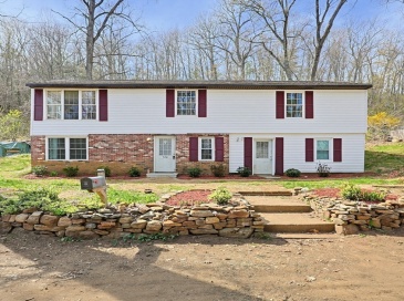 124 Old County Road, Holland, Massachusetts, 3 Bedrooms Bedrooms, 6 Rooms Rooms,1 BathroomBathrooms,Residential,For Sale,Old County Road,73510621
