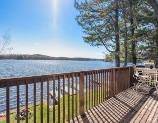 12 Stiles Ave, Spencer, Massachusetts, 3 Bedrooms Bedrooms, 9 Rooms Rooms,3.5 BathroomsBathrooms,Residential,For Sale,Stiles Ave,73510772