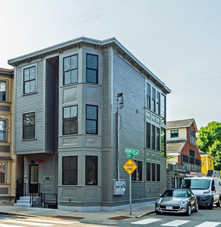 66 Hurley, Cambridge, Massachusetts, 2 Bedrooms Bedrooms, 5 Rooms Rooms,2.5 BathroomsBathrooms,Residential Lease,For Rent,Hurley,73511028