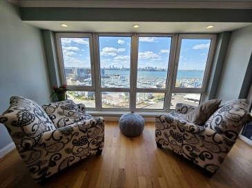 2001 Marina Dr, Quincy, Massachusetts, 2 Bedrooms Bedrooms, 5 Rooms Rooms,2 BathroomsBathrooms,Residential,For Sale,Marina Dr,73504471
