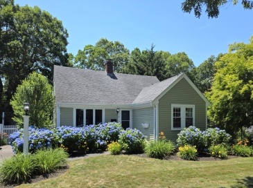 69 Jericho Path, Falmouth, Massachusetts, 3 Bedrooms Bedrooms, 5 Rooms Rooms,1.5 BathroomsBathrooms,Residential,For Sale,Jericho Path,73510937