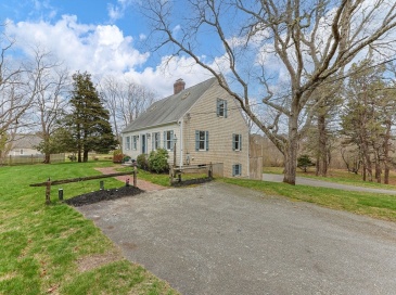 48 Seagull Lane, Dennis, Massachusetts, 4 Bedrooms Bedrooms, 8 Rooms Rooms,2 BathroomsBathrooms,Residential,For Sale,Seagull Lane,73510935