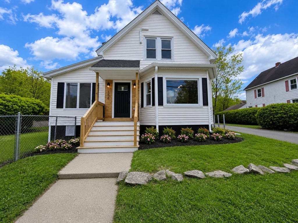 156 Beech St, Fitchburg, Massachusetts, 4 Bedrooms Bedrooms, 6 Rooms Rooms,3 BathroomsBathrooms,Residential,For Sale,Beech St,73511104