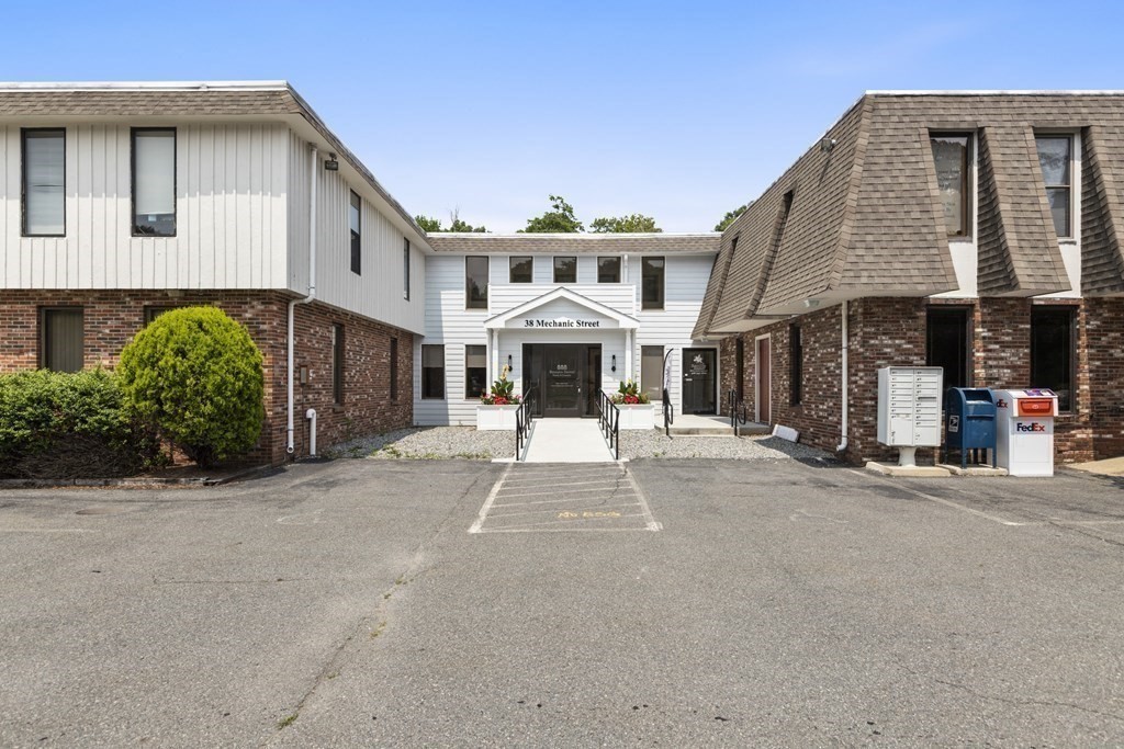 36-38 Mechanic, Foxboro, Massachusetts, ,Commercial Lease,For Rent,Mechanic,73510880