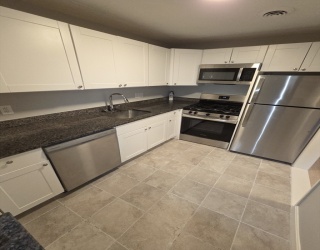 55 David Terrace, Norwood, Massachusetts, 2 Bedrooms Bedrooms, 4 Rooms Rooms,1 BathroomBathrooms,Residential Lease,For Rent,David Terrace,73511182