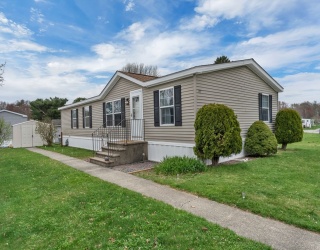177 Dublin Way, Attleboro, Massachusetts, 3 Bedrooms Bedrooms, 8 Rooms Rooms,2 BathroomsBathrooms,Residential,For Sale,Dublin Way,73511165