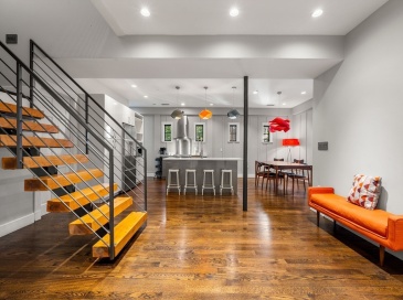 653-R E 3rd St, Boston, Massachusetts, 3 Bedrooms Bedrooms, 8 Rooms Rooms,3 BathroomsBathrooms,Residential,For Sale,E 3rd St,73447036