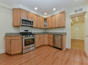 458 E 7th, Boston, Massachusetts, 3 Bedrooms Bedrooms, 5 Rooms Rooms,2 BathroomsBathrooms,Residential Lease,For Rent,E 7th,73493849 458 E 7th, Boston, Massachusetts, 3 Bedrooms Bedrooms, 5 Rooms Rooms,2 BathroomsBathrooms,Residential Lease,For Rent,E 7th,73493849