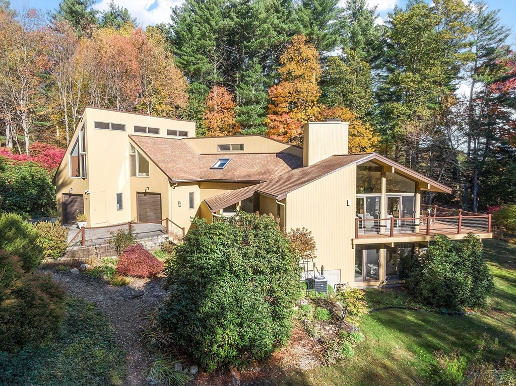 79 Old Orchard Lane, Boxborough, Massachusetts, 4 Bedrooms Bedrooms, 10 Rooms Rooms,2.5 BathroomsBathrooms,Residential,For Sale,Old Orchard Lane,73482937