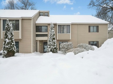 6 Thayer Pond Drive, Oxford, Massachusetts, 2 Bedrooms Bedrooms, 4 Rooms Rooms,1 BathroomBathrooms,Residential,For Sale,Thayer Pond Drive,73475805