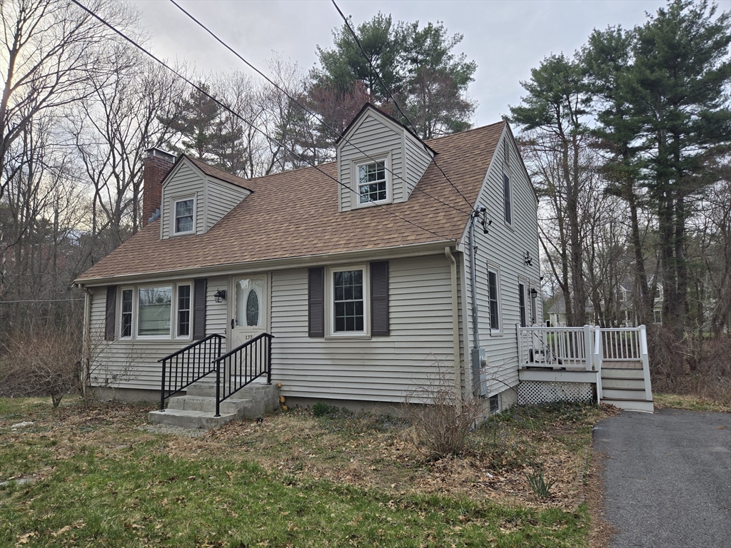 177 Morse Street, Sharon, Massachusetts, 3 Bedrooms Bedrooms, 6 Rooms Rooms,1.5 BathroomsBathrooms,Residential Lease,For Rent,Morse Street,73503628