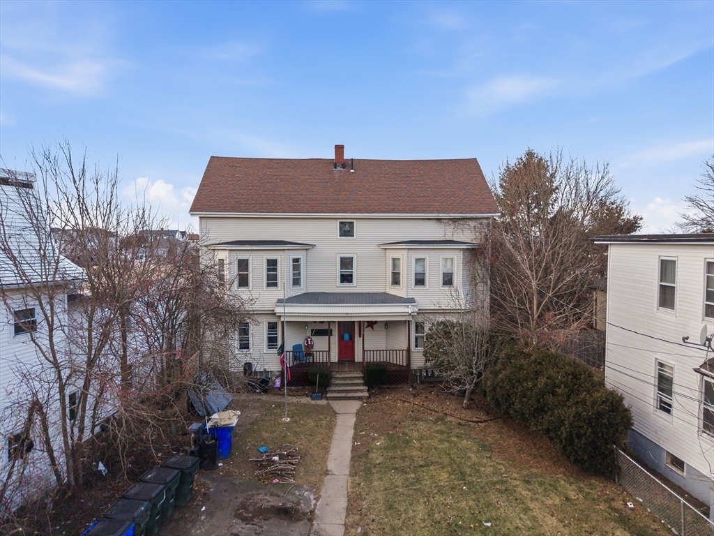 2229 S Main St, Fall River, Massachusetts, 7 Bedrooms Bedrooms, 18 Rooms Rooms,3 BathroomsBathrooms,Residential Income,For Sale,S Main St,73464459