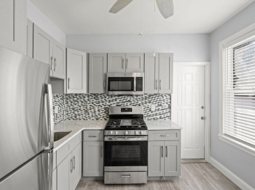 8 North Ave., Boston, Massachusetts, 1 Bedroom Bedrooms, 3 Rooms Rooms,1 BathroomBathrooms,Residential Lease,For Rent,North Ave.,73468675