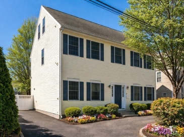 10 Rosegate Road, Needham, Massachusetts, 5 Bedrooms Bedrooms, 9 Rooms Rooms,3.5 BathroomsBathrooms,Residential,For Sale,Rosegate Road,73485325 10 Rosegate Road, Needham, Massachusetts, 5 Bedrooms Bedrooms, 9 Rooms Rooms,3.5 BathroomsBathrooms,Residential,For Sale,Rosegate Road,73485325