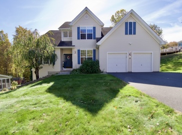 172 Hillandale Blvd, Torrington, Connecticut, 4 Bedrooms Bedrooms, 11 Rooms Rooms,3.5 BathroomsBathrooms,Residential,For Sale,Hillandale Blvd,73468925 172 Hillandale Blvd, Torrington, Connecticut, 4 Bedrooms Bedrooms, 11 Rooms Rooms,3.5 BathroomsBathrooms,Residential,For Sale,Hillandale Blvd,73468925