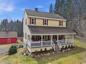 76 High Street, Southampton, Massachusetts, 3 Bedrooms Bedrooms, 7 Rooms Rooms,2.5 BathroomsBathrooms,Residential,For Sale,High Street,73489197