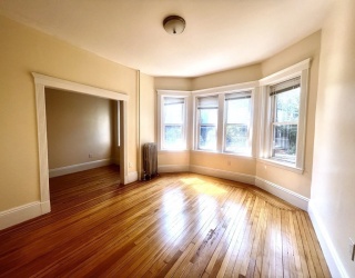 102 Trowbridge Street, Cambridge, Massachusetts, 3 Bedrooms Bedrooms, 7 Rooms Rooms,1 BathroomBathrooms,Residential Lease,For Rent,Trowbridge Street,73511293