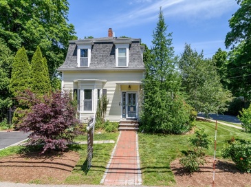 89 Pond St, Natick, Massachusetts, 5 Bedrooms Bedrooms, 9 Rooms Rooms,2.5 BathroomsBathrooms,Residential,For Sale,Pond St,73511333 89 Pond St, Natick, Massachusetts, 5 Bedrooms Bedrooms, 9 Rooms Rooms,2.5 BathroomsBathrooms,Residential,For Sale,Pond St,73511333