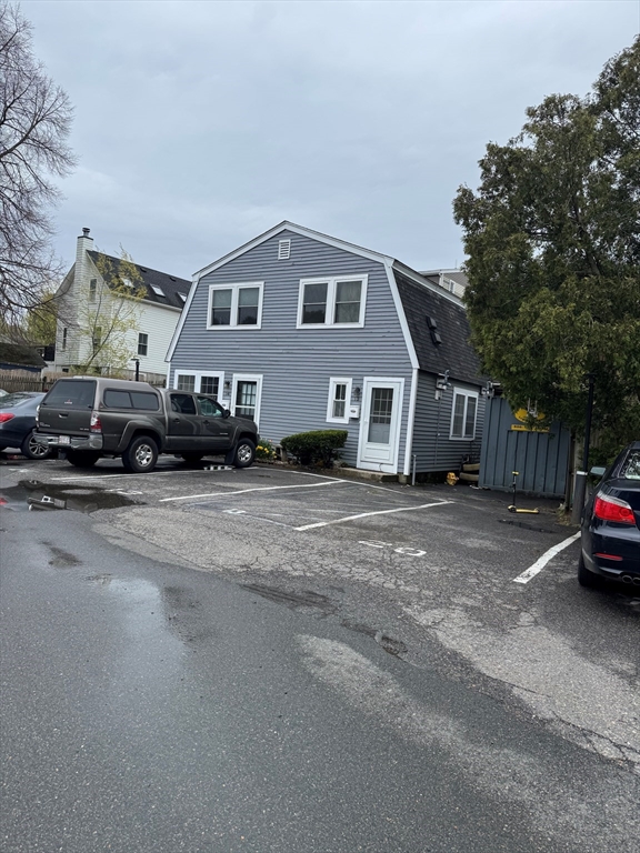 15 Hines Court, Marblehead, Massachusetts, 2 Bedrooms Bedrooms, 4 Rooms Rooms,1 BathroomBathrooms,Residential Lease,For Rent,Hines Court,73511332