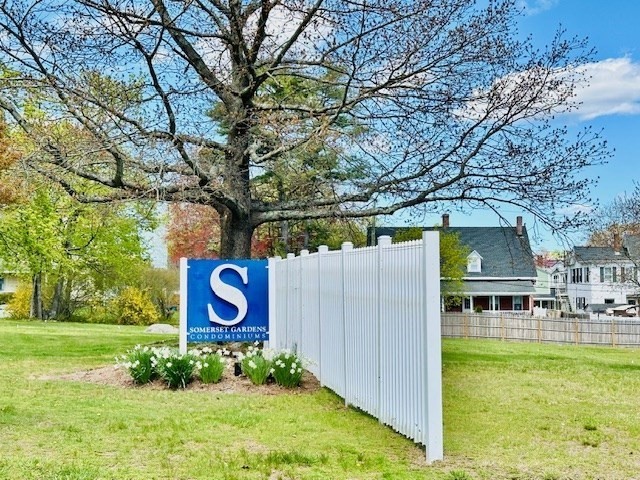 450 Somerset Ave, Taunton, Massachusetts, 1 Bedroom Bedrooms, 3 Rooms Rooms,1 BathroomBathrooms,Residential,For Sale,Somerset Ave,73511379