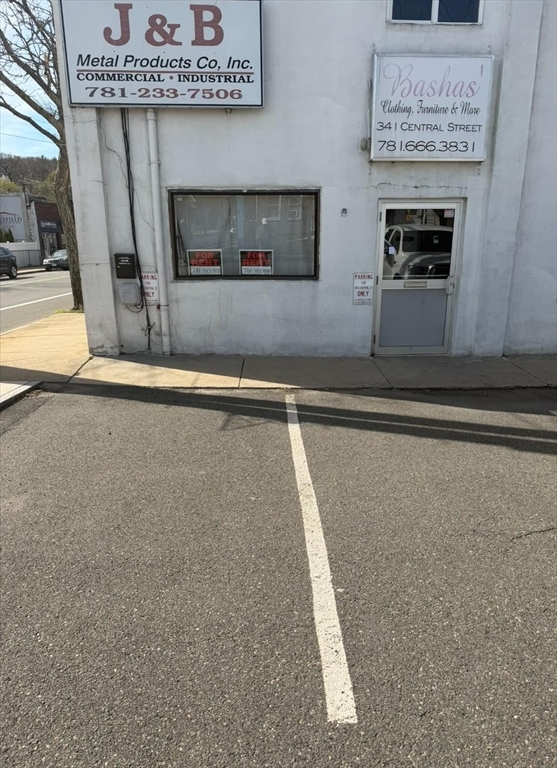 341 Central, Saugus, Massachusetts, ,Commercial Lease,For Rent,Central,73511384