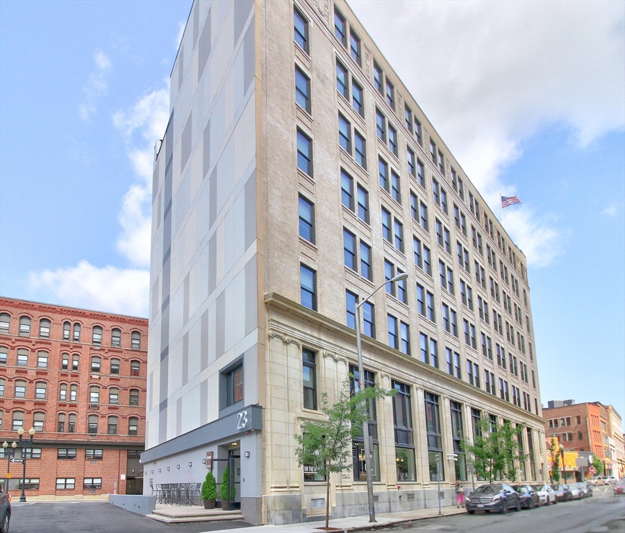 23 Central Ave, Lynn, Massachusetts, 1 Room Rooms,1 BathroomBathrooms,Residential Lease,For Rent,Central Ave,73511432