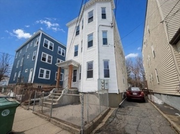 8 Berkeley St, Watertown, Massachusetts, 2 Bedrooms Bedrooms, 5 Rooms Rooms,1 BathroomBathrooms,Residential Lease,For Rent,Berkeley St,73490483 8 Berkeley St, Watertown, Massachusetts, 2 Bedrooms Bedrooms, 5 Rooms Rooms,1 BathroomBathrooms,Residential Lease,For Rent,Berkeley St,73490483