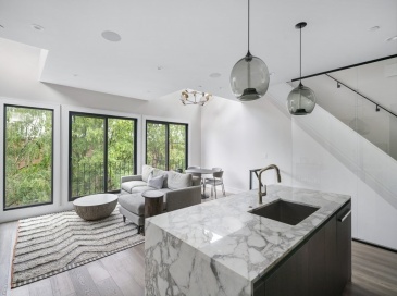 320 Shawmut Ave, Boston, Massachusetts, 2 Bedrooms Bedrooms, 6 Rooms Rooms,2 BathroomsBathrooms,Residential,For Sale,Shawmut Ave,73511482 320 Shawmut Ave, Boston, Massachusetts, 2 Bedrooms Bedrooms, 6 Rooms Rooms,2 BathroomsBathrooms,Residential,For Sale,Shawmut Ave,73511482