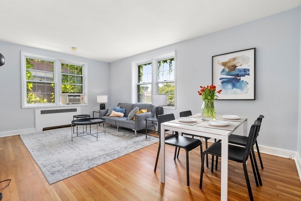 50 Follen St, Cambridge, Massachusetts, 1 Bedroom Bedrooms, 3 Rooms Rooms,1 BathroomBathrooms,Residential Lease,For Rent,Follen St,73511601