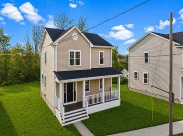 989 Bay Street, Fall River, Massachusetts, 3 Bedrooms Bedrooms, 7 Rooms Rooms,2.5 BathroomsBathrooms,Residential,For Sale,Bay Street,73511453