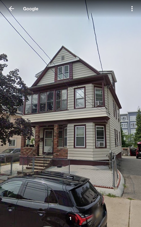 30 Valley St, Everett, Massachusetts, 6 Bedrooms Bedrooms, 12 Rooms Rooms,3 BathroomsBathrooms,Residential Income,For Sale,Valley St,73511396