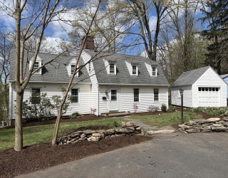 12 Pleasant Ct, Amherst, Massachusetts, 4 Bedrooms Bedrooms, 9 Rooms Rooms,3.5 BathroomsBathrooms,Residential,For Sale,Pleasant Ct,73508151