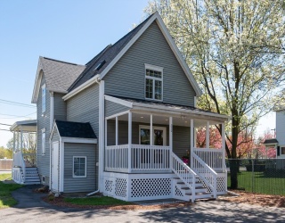 250 Chelmsford St, Chelmsford, Massachusetts, 3 Bedrooms Bedrooms, 7 Rooms Rooms,2.5 BathroomsBathrooms,Residential,For Sale,Chelmsford St,73507684