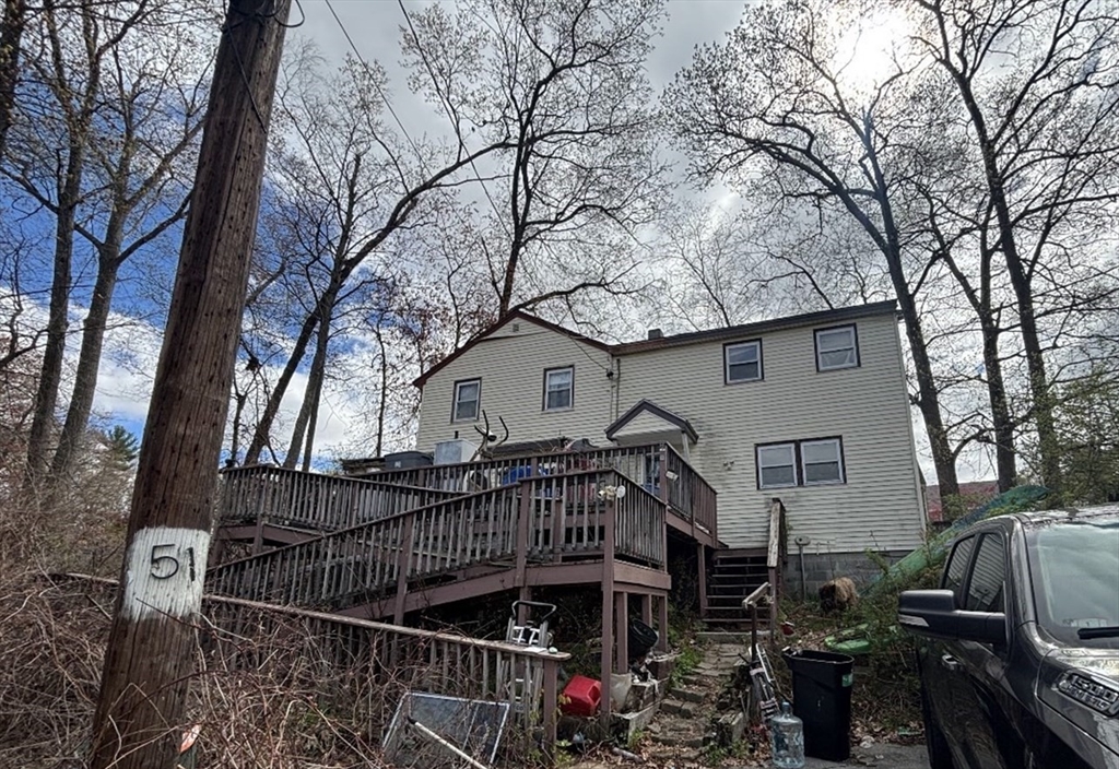 51 First St, Dracut, Massachusetts, 5 Bedrooms Bedrooms, 8 Rooms Rooms,3 BathroomsBathrooms,Residential,For Sale,First St,73511589