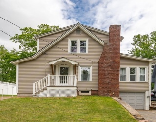 23 Berwick Road, Longmeadow, Massachusetts, 2 Bedrooms Bedrooms, 5 Rooms Rooms,1.5 BathroomsBathrooms,Residential,For Sale,Berwick Road,73511636