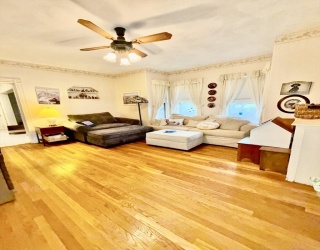 30 Harrington St, Revere, Massachusetts, 3 Bedrooms Bedrooms, 6 Rooms Rooms,1 BathroomBathrooms,Residential Lease,For Rent,Harrington St,73511648