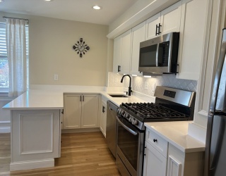 141 Chestnut St, Needham, Massachusetts, 2 Bedrooms Bedrooms, 4 Rooms Rooms,1 BathroomBathrooms,Residential Lease,For Rent,Chestnut St,73511673