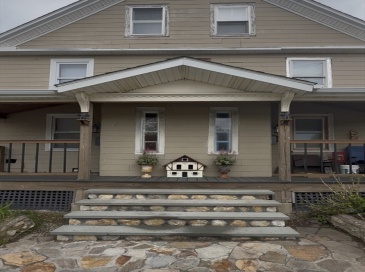 138 Park Street, Stoughton, Massachusetts, 3 Bedrooms Bedrooms, 7 Rooms Rooms,1 BathroomBathrooms,Residential Lease,For Rent,Park Street,73511707