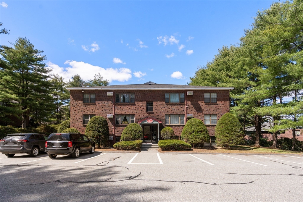 52 Swanson Court, Boxborough, Massachusetts, 2 Bedrooms Bedrooms, 4 Rooms Rooms,1 BathroomBathrooms,Residential Lease,For Rent,Swanson Court,73511747