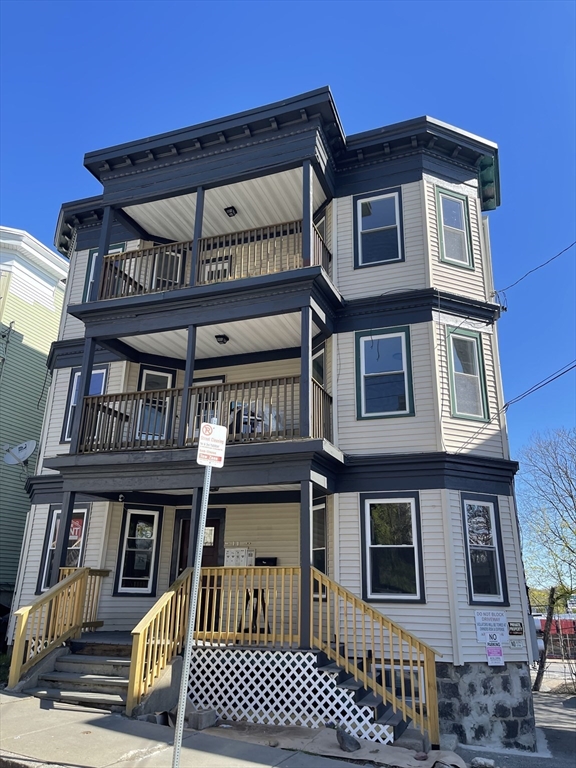 23 Deering Rd, Boston, Massachusetts, 3 Bedrooms Bedrooms, 5 Rooms Rooms,1 BathroomBathrooms,Residential Lease,For Rent,Deering Rd,73511753