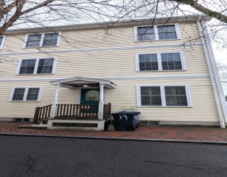 19 Vineland St, Boston, Massachusetts, 3 Bedrooms Bedrooms, 6 Rooms Rooms,2.5 BathroomsBathrooms,Residential Lease,For Rent,Vineland St,73511760