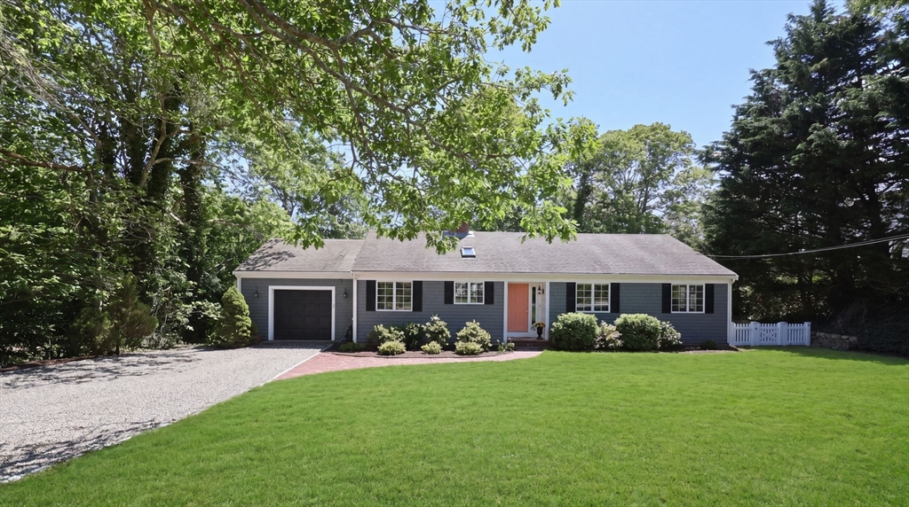 133 Hopkins Ln, Orleans, Massachusetts, 3 Bedrooms Bedrooms, 5 Rooms Rooms,2.5 BathroomsBathrooms,Residential,For Sale,Hopkins Ln,73511812