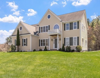 43 Old Mill Rd, Harvard, Massachusetts, 4 Bedrooms Bedrooms, 8 Rooms Rooms,3.5 BathroomsBathrooms,Residential,For Sale,Old Mill Rd,73511901