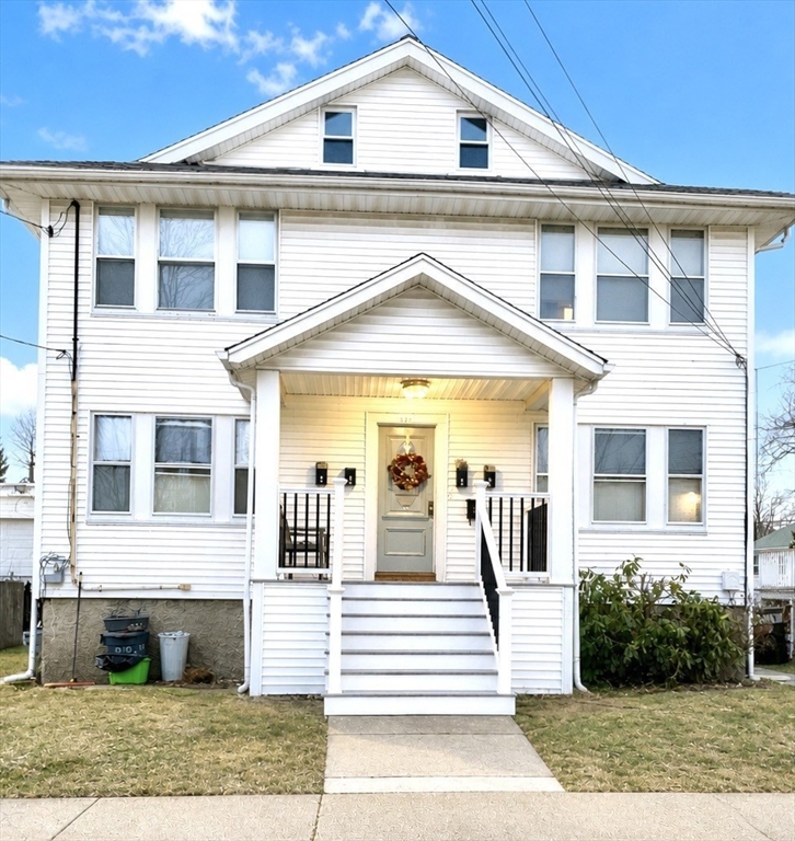 117 Fayette, Quincy, Massachusetts, 2 Bedrooms Bedrooms, 4 Rooms Rooms,1 BathroomBathrooms,Residential Lease,For Rent,Fayette,73511905